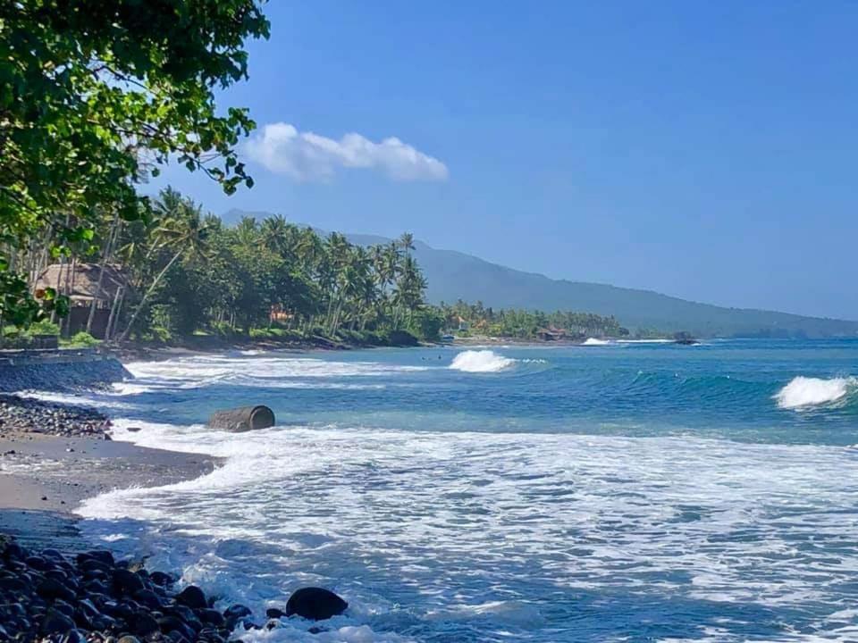 فيلا Jasri Dalem Surf Retreat المظهر الخارجي الصورة